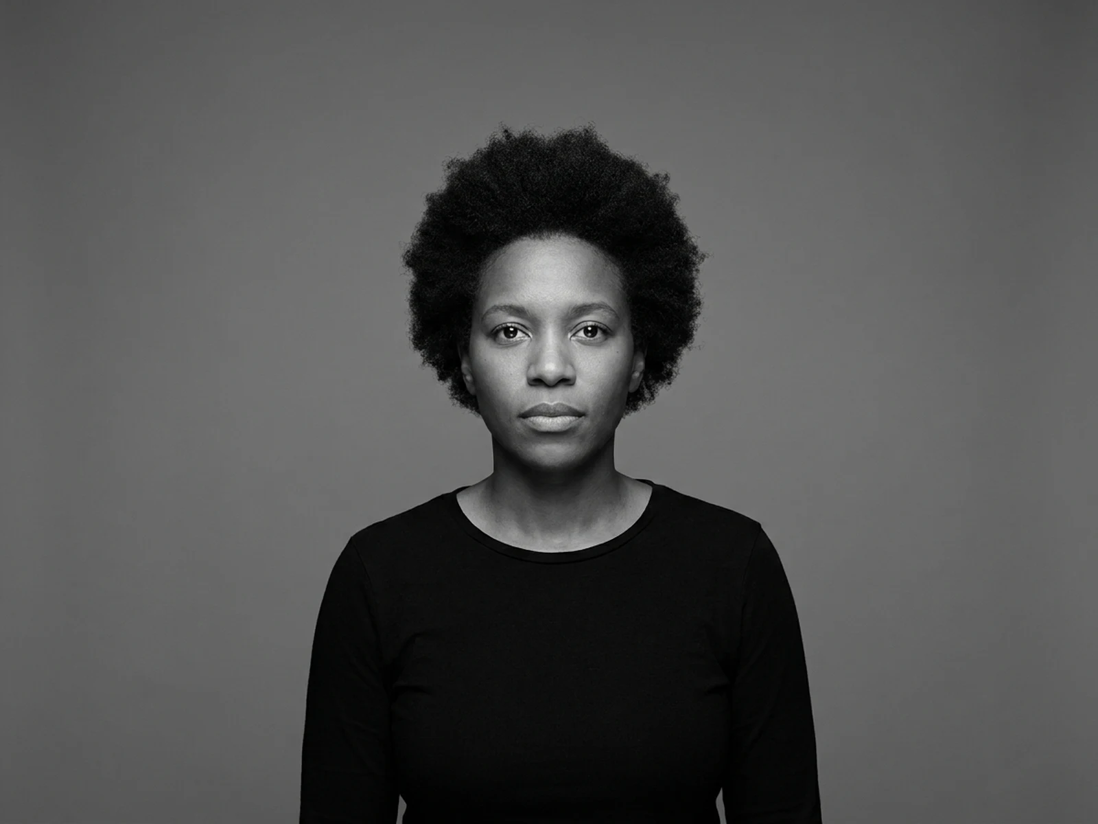 Monochrome casting profile preview on a gray background
